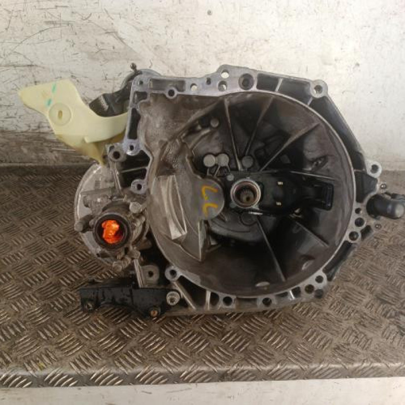 Boite de vitesses PEUGEOT 208 1