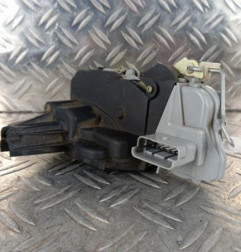 Serrure avant droit PEUGEOT 307