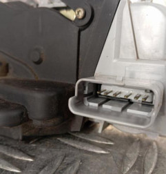 Serrure avant droit PEUGEOT 307 Photo n°3