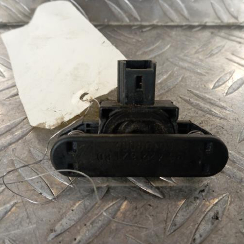 Poignee hayon CITROEN XSARA PICASSO Poignee hayon CITROEN XSARA PICASSO