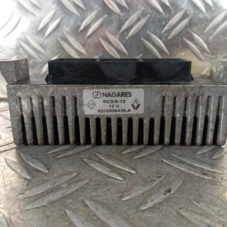 Boitier de prechauffage RENAULT MEGANE 3 Photo n°1