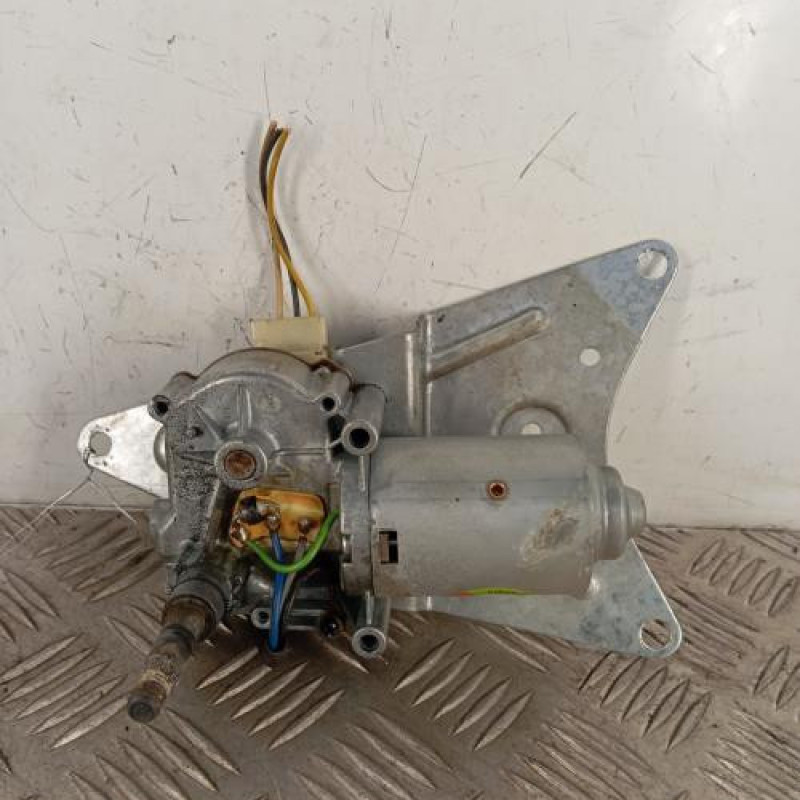 Moteur essuie glace arriere RENAULT TWINGO 1