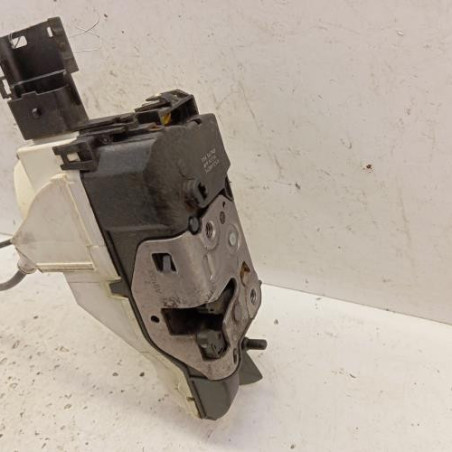 Serrure avant gauche PEUGEOT 308 1 SW Photo n°1