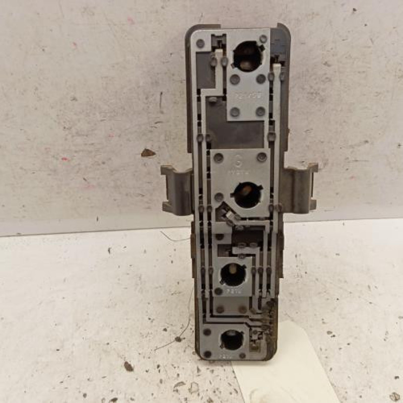 Platine feu arriere gauche CITROEN XSARA PICASSO