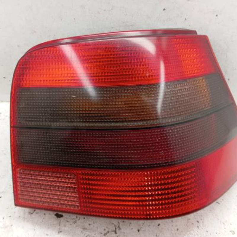 Feu arriere principal droit (feux) VOLKSWAGEN GOLF 4