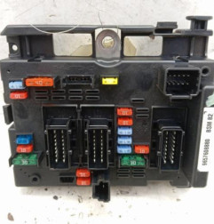 Boitier servitude moteur (BSM) PEUGEOT 206 Photo n°1