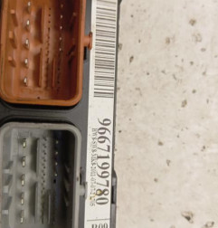 Boitier servitude moteur (BSM) PEUGEOT 207 Photo n°3