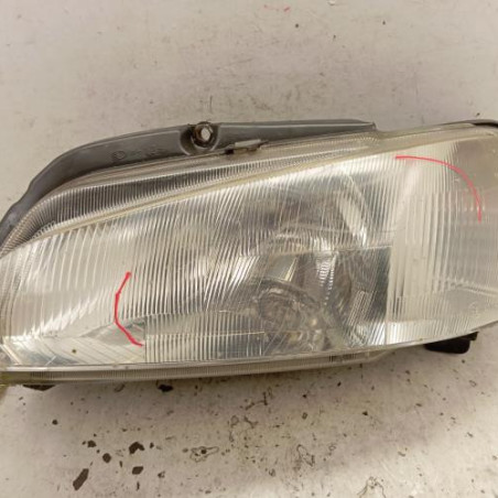 Optique avant principal gauche (feux)(phare) PEUGEOT 106