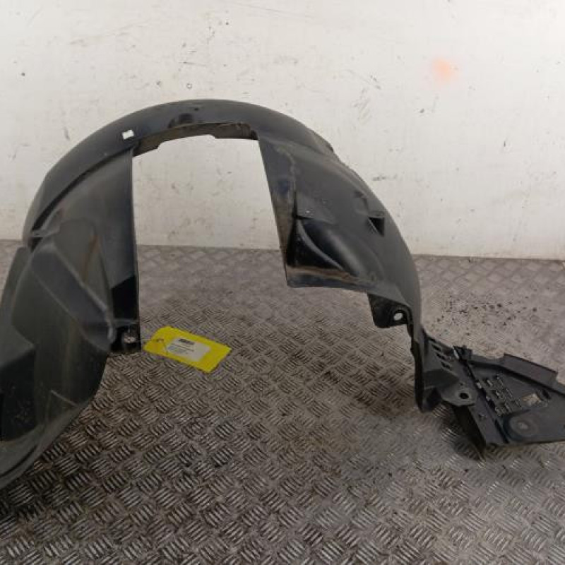 Pare boue avant gauche DACIA SANDERO 2