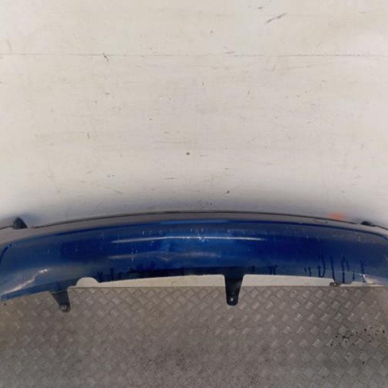 Pare choc arriere PEUGEOT 307