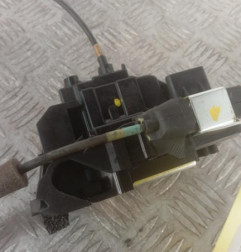 Serrure arriere droit NISSAN JUKE 1