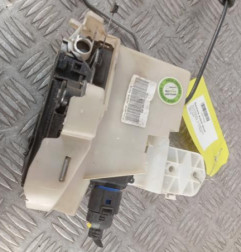 Serrure avant droit VOLKSWAGEN POLO 4 Photo n°3