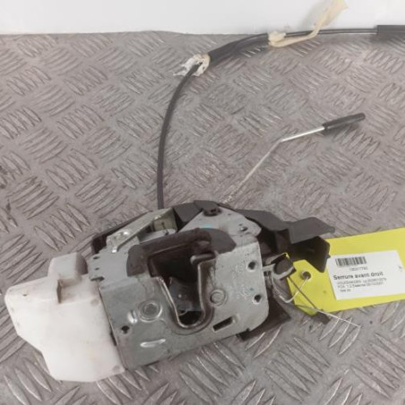 Serrure avant droit VOLKSWAGEN FOX Photo n°1