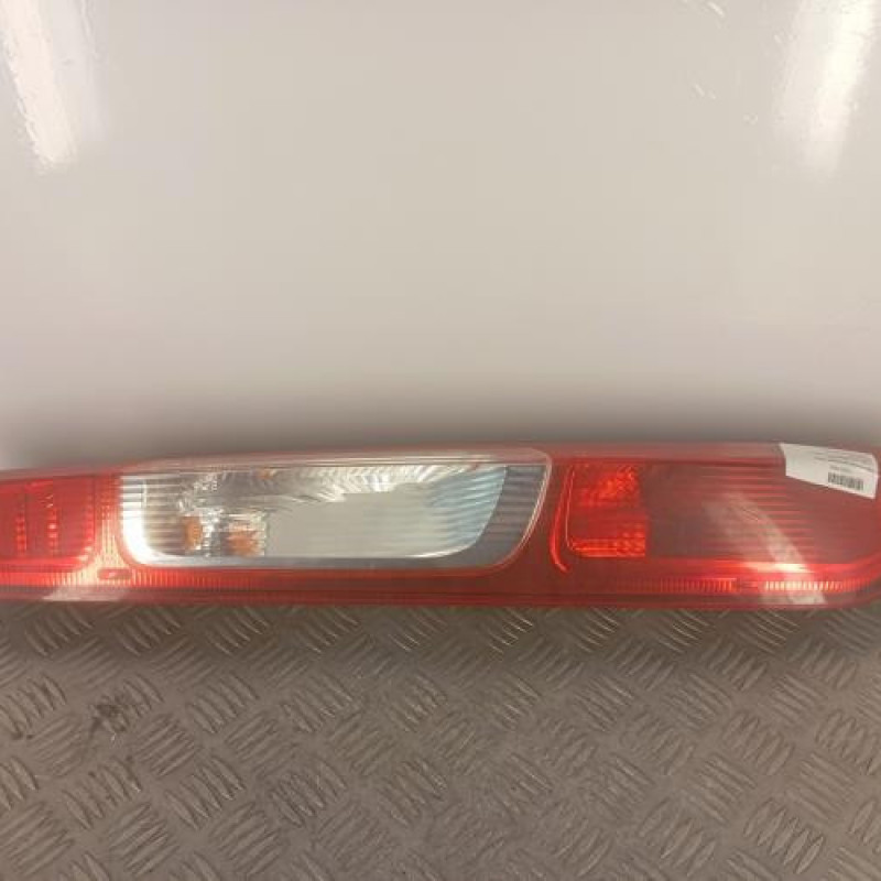 Feu arriere principal droit (feux) FORD FOCUS 2
