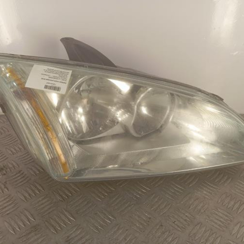 Optique avant principal droit (feux)(phare) FORD FOCUS 2