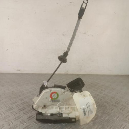 Serrure arriere gauche VOLKSWAGEN POLO 5 Photo n°1