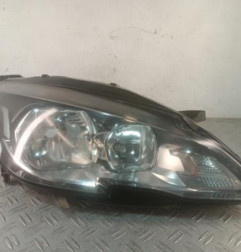 Optique avant principal droit (feux)(phare) PEUGEOT 308 2 SW Photo n°1