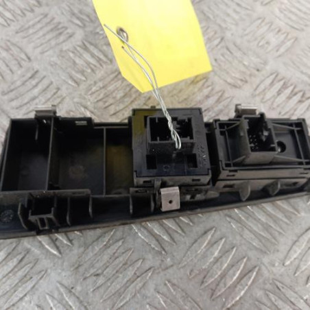 Interrupteur de leve vitre avant gauche FIAT GRANDE PUNTO