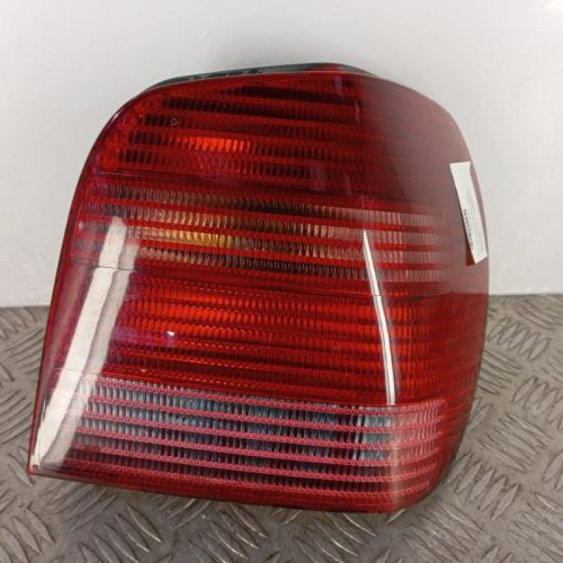 Feu arriere principal droit (feux) VOLKSWAGEN POLO 3