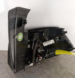 Feu arriere principal gauche (feux) PEUGEOT 5008 2