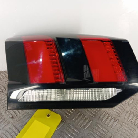 Feu arriere secondaire gauche (feux) PEUGEOT 5008 2 Photo n°1