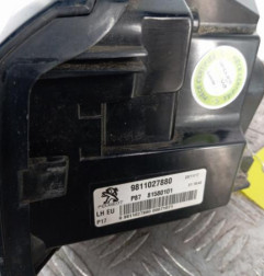 Feu arriere secondaire gauche (feux) PEUGEOT 5008 2 Photo n°3