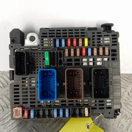 Boitier servitude moteur (BSM) PEUGEOT 5008 2 Photo n°1