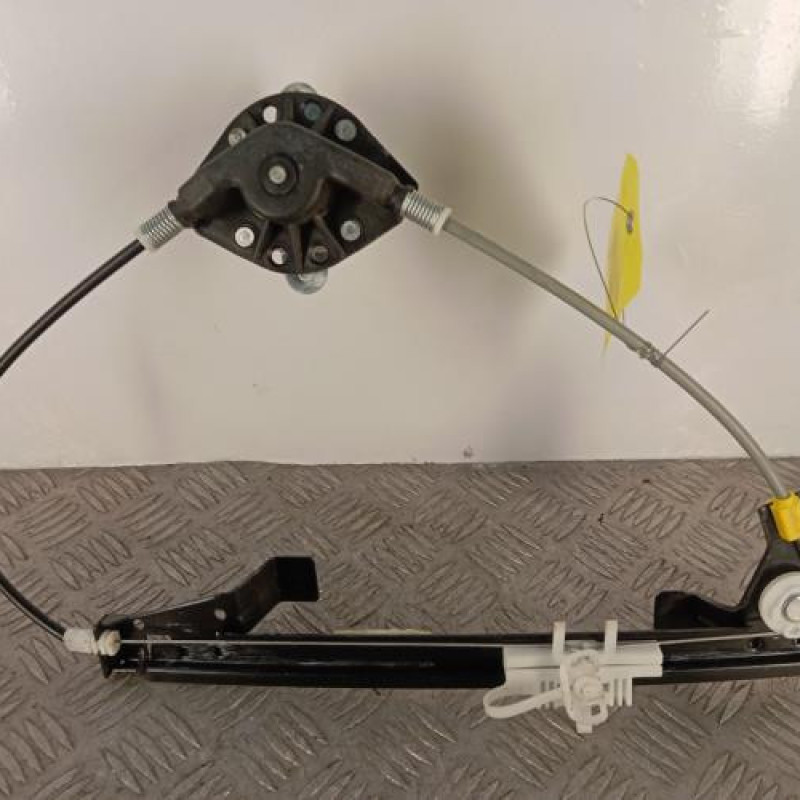 Leve vitre mecanique arriere gauche FIAT GRANDE PUNTO