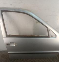 Porte avant droit VOLKSWAGEN POLO 3 Photo n°1