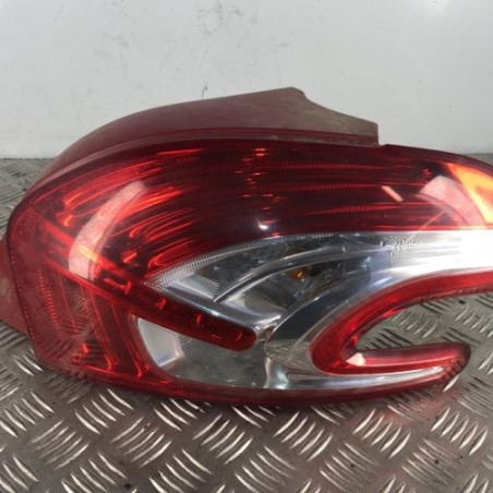 Feu arriere principal droit (feux) PEUGEOT 208 1 Photo n°1