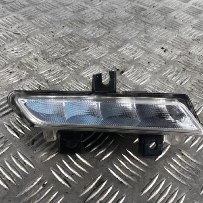 Feu diurne avant droit RENAULT CLIO 4