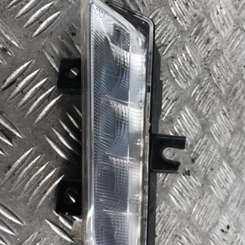 Feu diurne avant gauche RENAULT CLIO 4