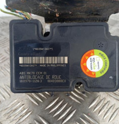 Bloc ABS (freins anti-blocage) PEUGEOT 206 Photo n°3