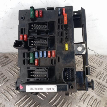 Boitier servitude moteur (BSM) PEUGEOT 206 Photo n°1