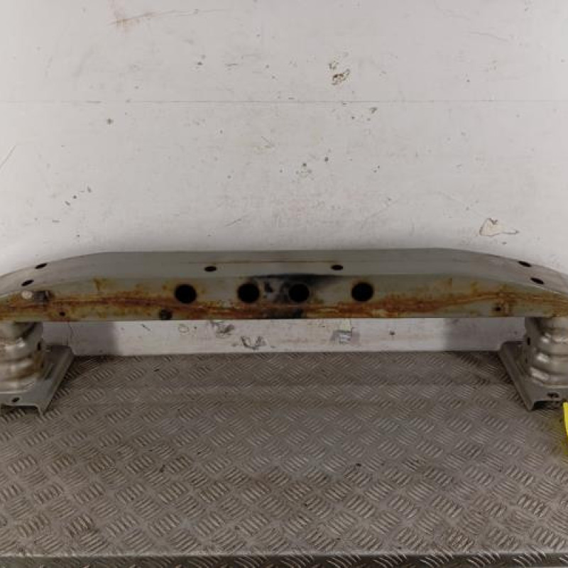 Renfort pare choc avant (traverse) TOYOTA AVENSIS 2