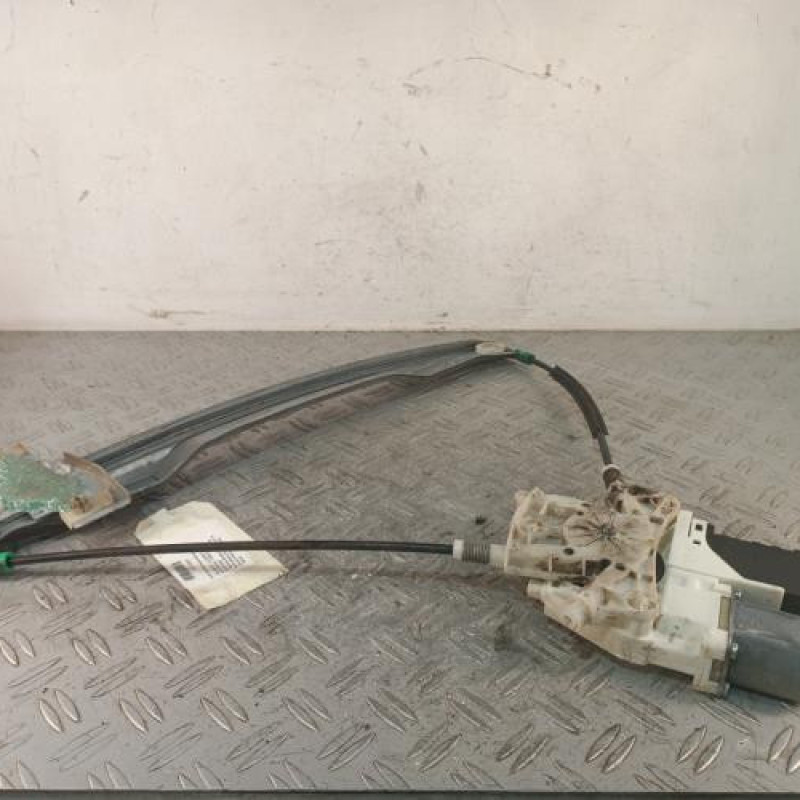 Leve vitre electrique avant gauche PEUGEOT 407