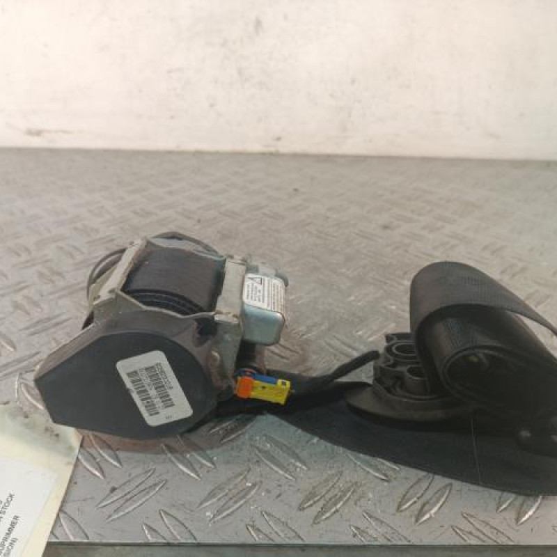 Ceinture avant gauche VOLKSWAGEN JETTA 3