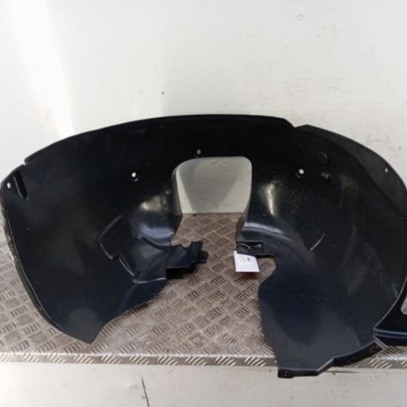 Pare boue avant droit CITROEN C4 1