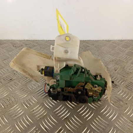 Serrure arriere droit VOLKSWAGEN POLO 4 Photo n°1