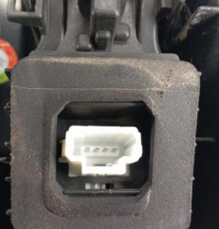 Feu arriere principal gauche (feux) RENAULT SCENIC 3 Photo n°4