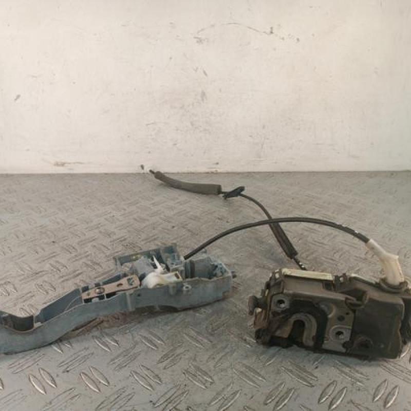 Serrure avant droit CITROEN C5 2