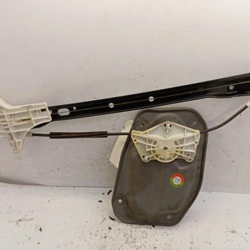 Moteur leve vitre arriere gauche VOLKSWAGEN GOLF PLUS