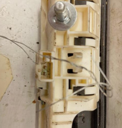 Poignee hayon VOLKSWAGEN GOLF PLUS Photo n°3