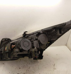 Optique avant principal gauche (feux)(phare) PEUGEOT 5008 1