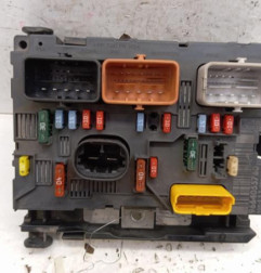 Boitier servitude moteur (BSM) PEUGEOT 207 Photo n°1