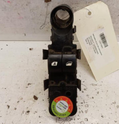 Interrupteur de leve vitre avant gauche PEUGEOT 207 Photo n°1