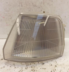 Optique avant secondaire gauche (feux)(clignotant) PEUGEOT 106 Photo n°1