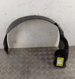 Pare boue avant gauche PEUGEOT 106