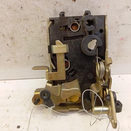 Serrure avant gauche PEUGEOT 106