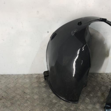 Pare boue avant gauche PEUGEOT 207